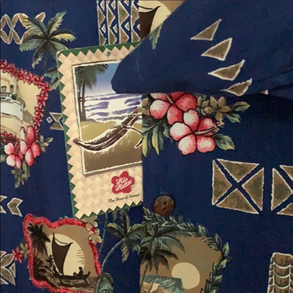 Hilo Hattie Men’s Hawaiian Shirt 2X - Picture 2 of 4